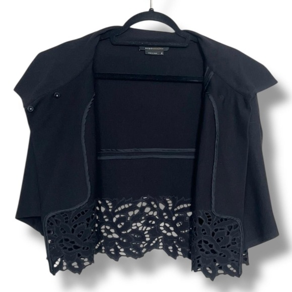 BCBGMAXAZRIA Jacket Womens Medium Black Scalloped Laser Cut Hem Cropped Collar‎ - Picture 3 of 7